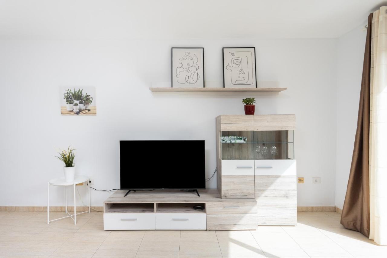 Home2Book Jolly Home Radazul, Terrace & Wifi المظهر الخارجي الصورة